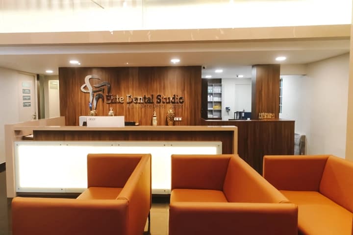 Elite Dental Studio Best Dental Clinic in Kochi treatment room