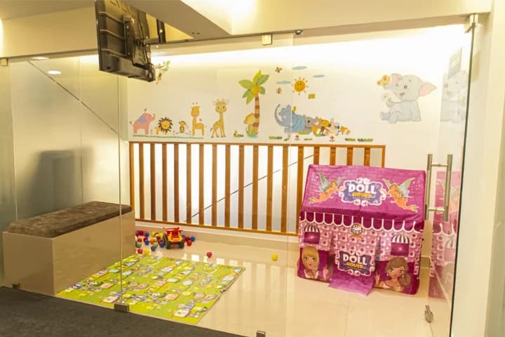 Kids-friendly dental zone